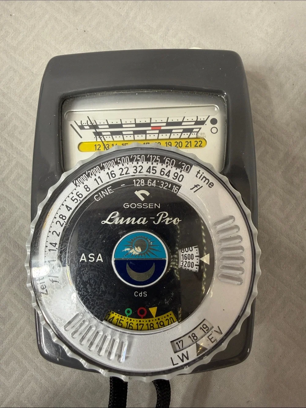 Vintage Gossen Luna-Pro Light Meter with Case Made in Germany Gray and Silver